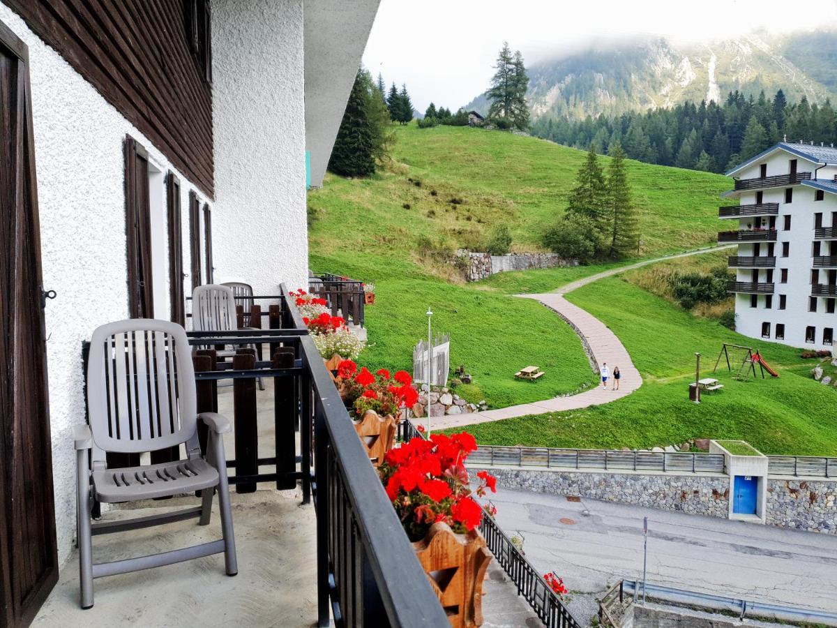 Hotel Des Alpes Фопполо Экстерьер фото